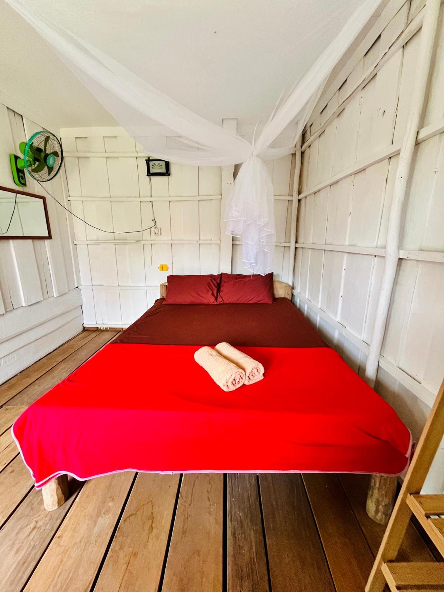 Happiness Guesthouse เกาะรงสำลน ภายนอก รูปภาพ