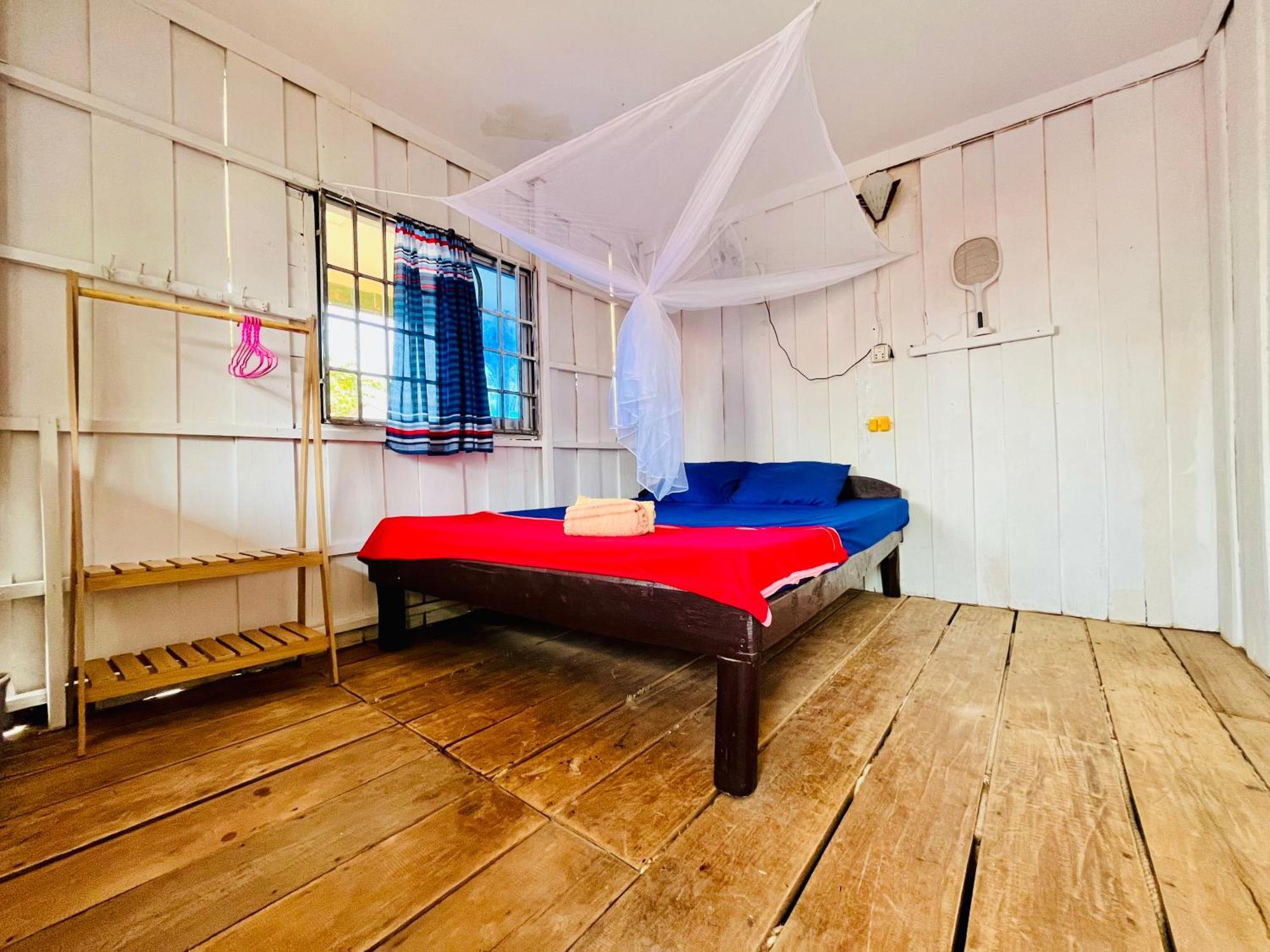 Happiness Guesthouse เกาะรงสำลน ภายนอก รูปภาพ
