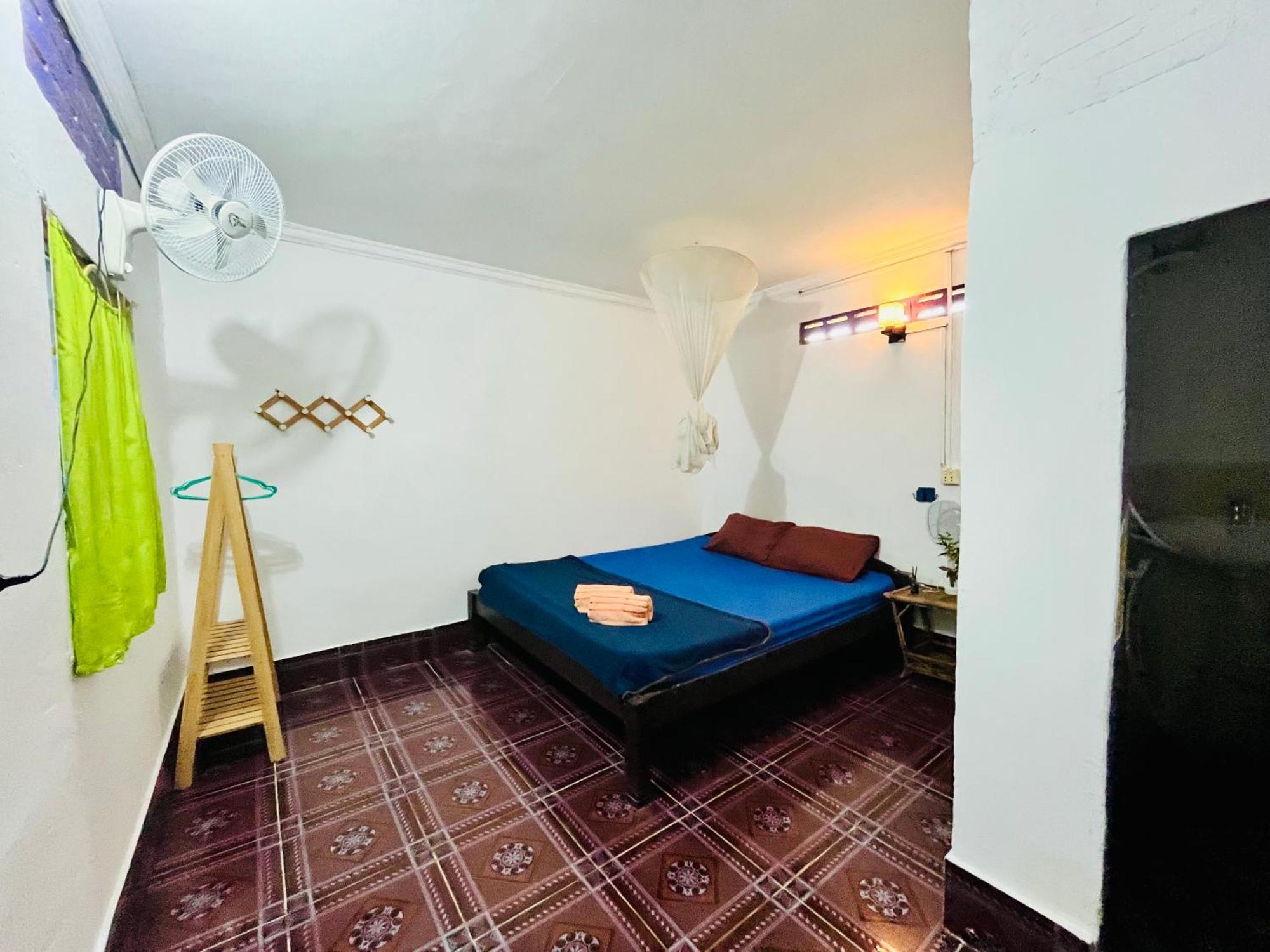 Happiness Guesthouse เกาะรงสำลน ภายนอก รูปภาพ