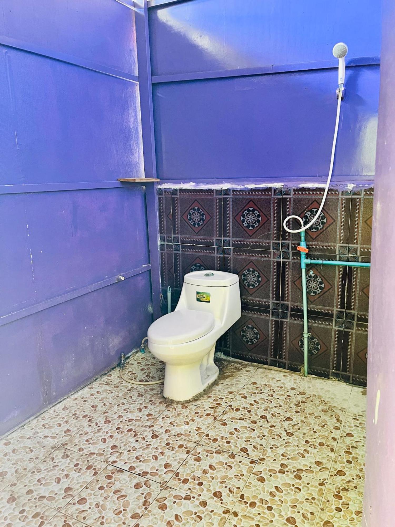 Happiness Guesthouse เกาะรงสำลน ภายนอก รูปภาพ
